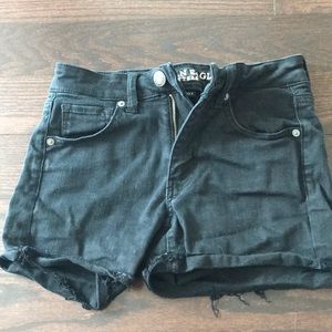 American eagle black shorts
